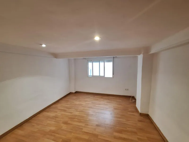 GROUND FLOOR DUPLEX READY TO LIVE