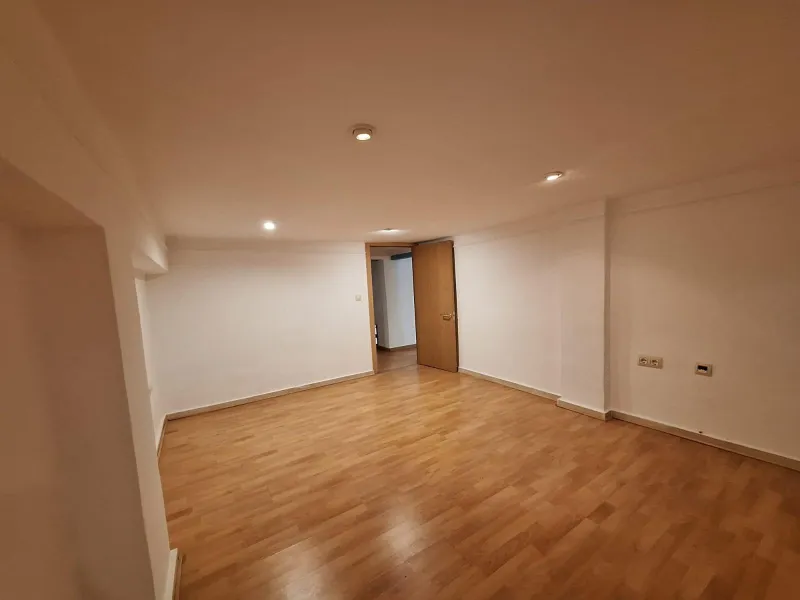 GROUND FLOOR DUPLEX READY TO LIVE