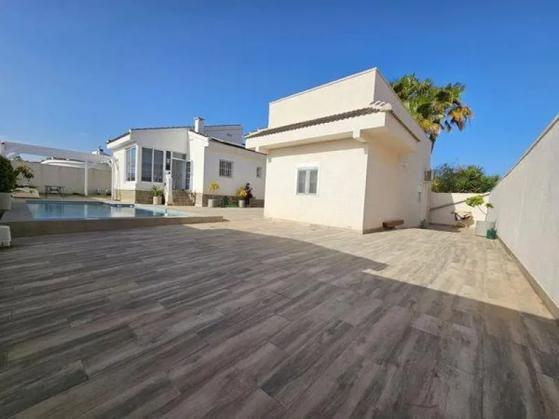 Magnificent property with two independent homes City: Ciudad Quesada