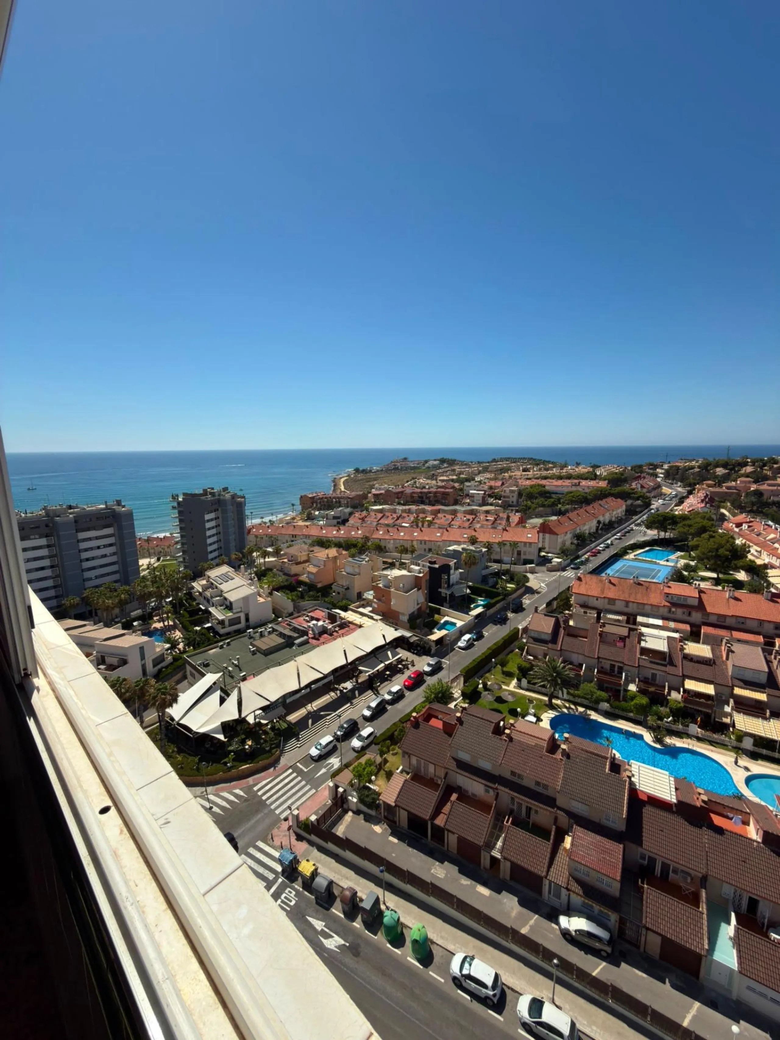 PRECIOSO PISO CON VISTAS AL MAR ESPECTACULARES EN CABO HUERTAS ALICANTE