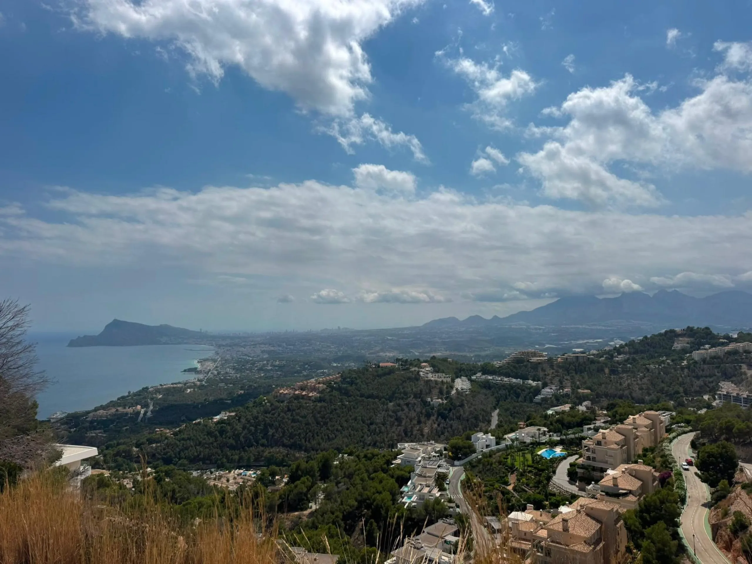 TERRENO URBANO EN ALTEA HILLS