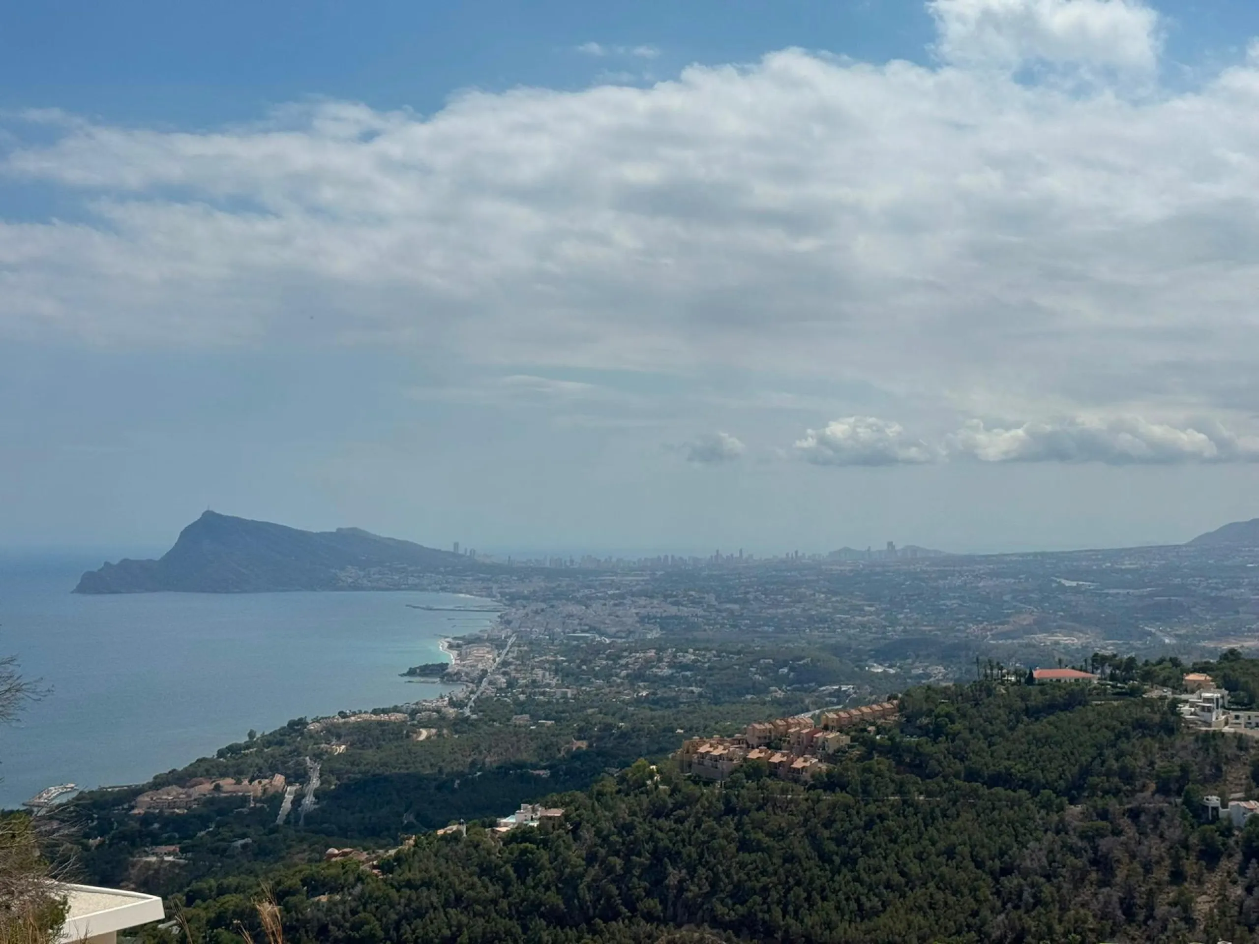 TERRENO URBANO EN ALTEA HILLS