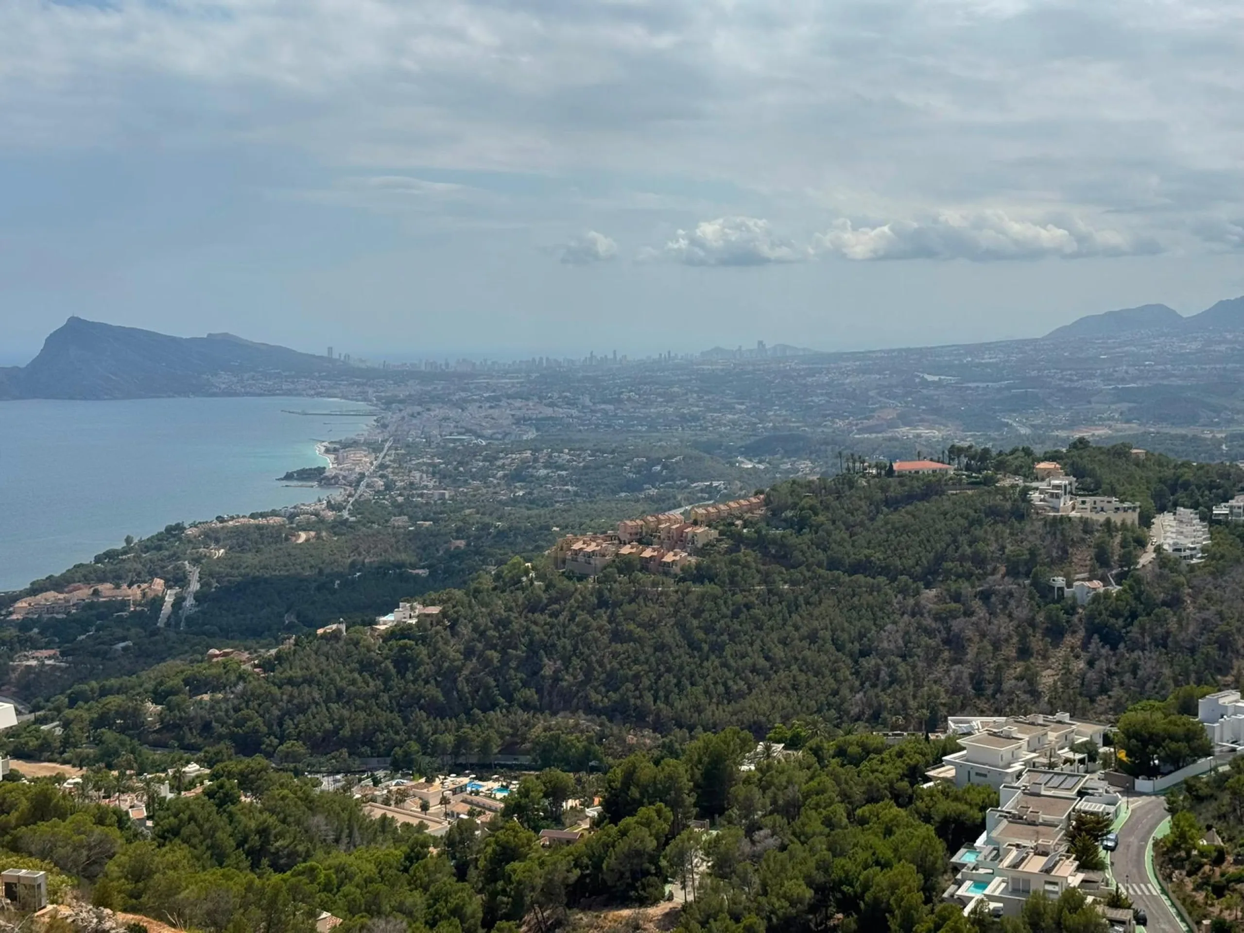 TERRENO URBANO EN ALTEA HILLS