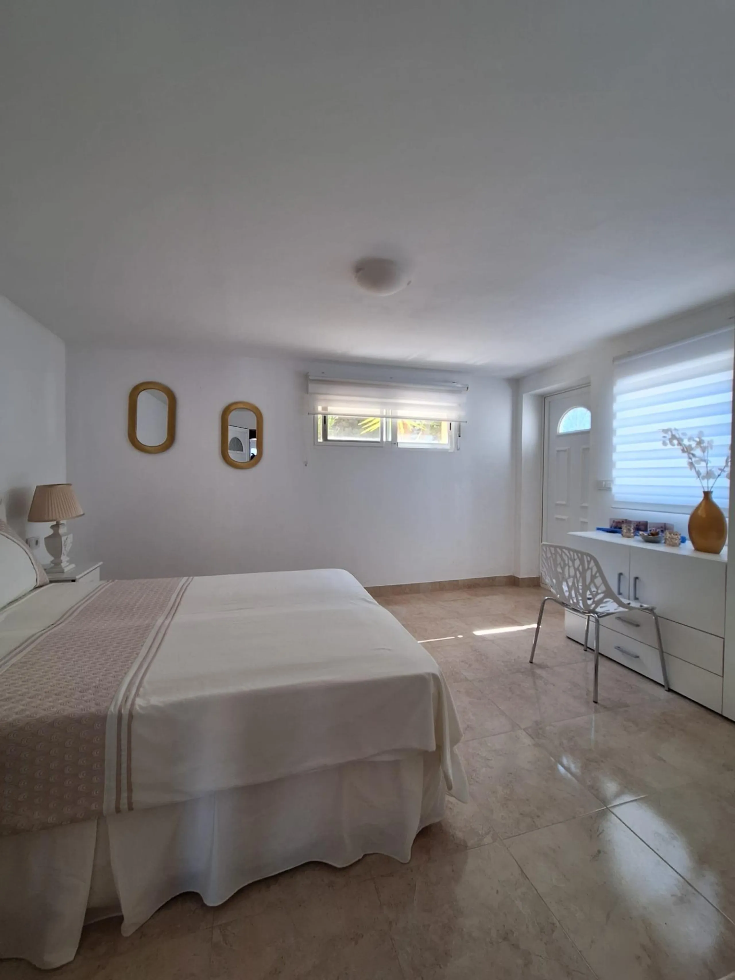 Bonita Villa Independiente con Piscina Privada en La Nucía