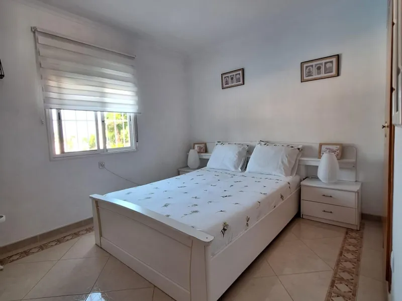 Bonita Villa Independiente con Piscina Privada en La Nucía