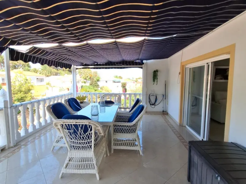 Bonita Villa Independiente con Piscina Privada en La Nucía
