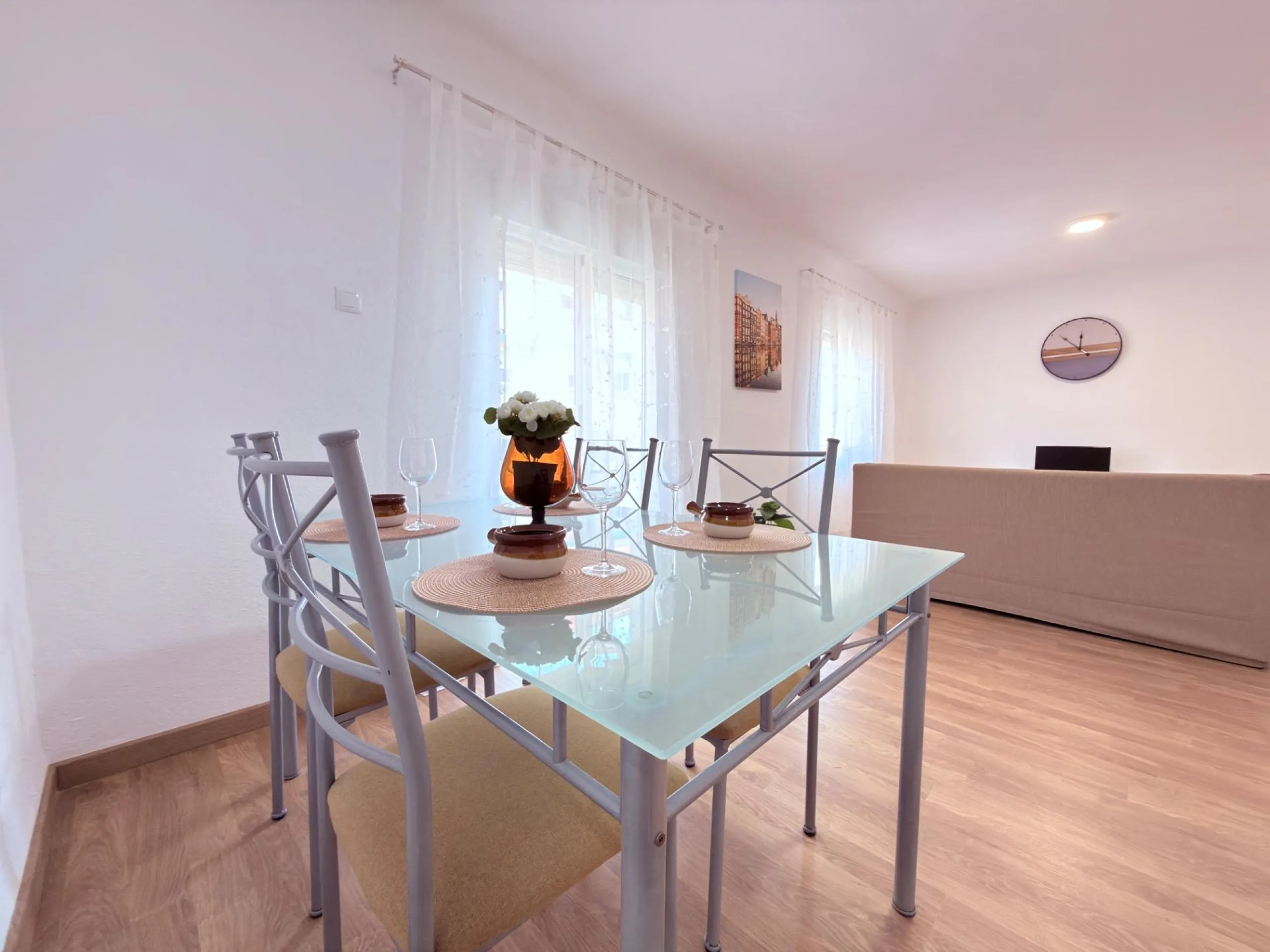 PISO EN ZONA VIRGEN DEL REMEDIO EN ALICANTE EN VENTA