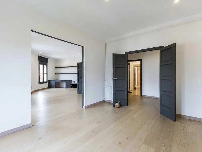 Luminosa vivienda familiar en el corazón de Sarria, Barcelona