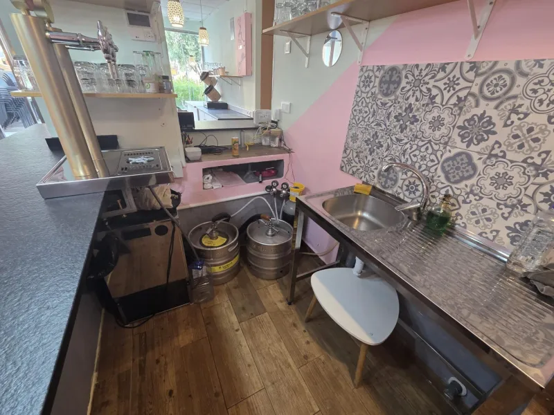 Restaurant or Pizzeria on the Beach of Campello