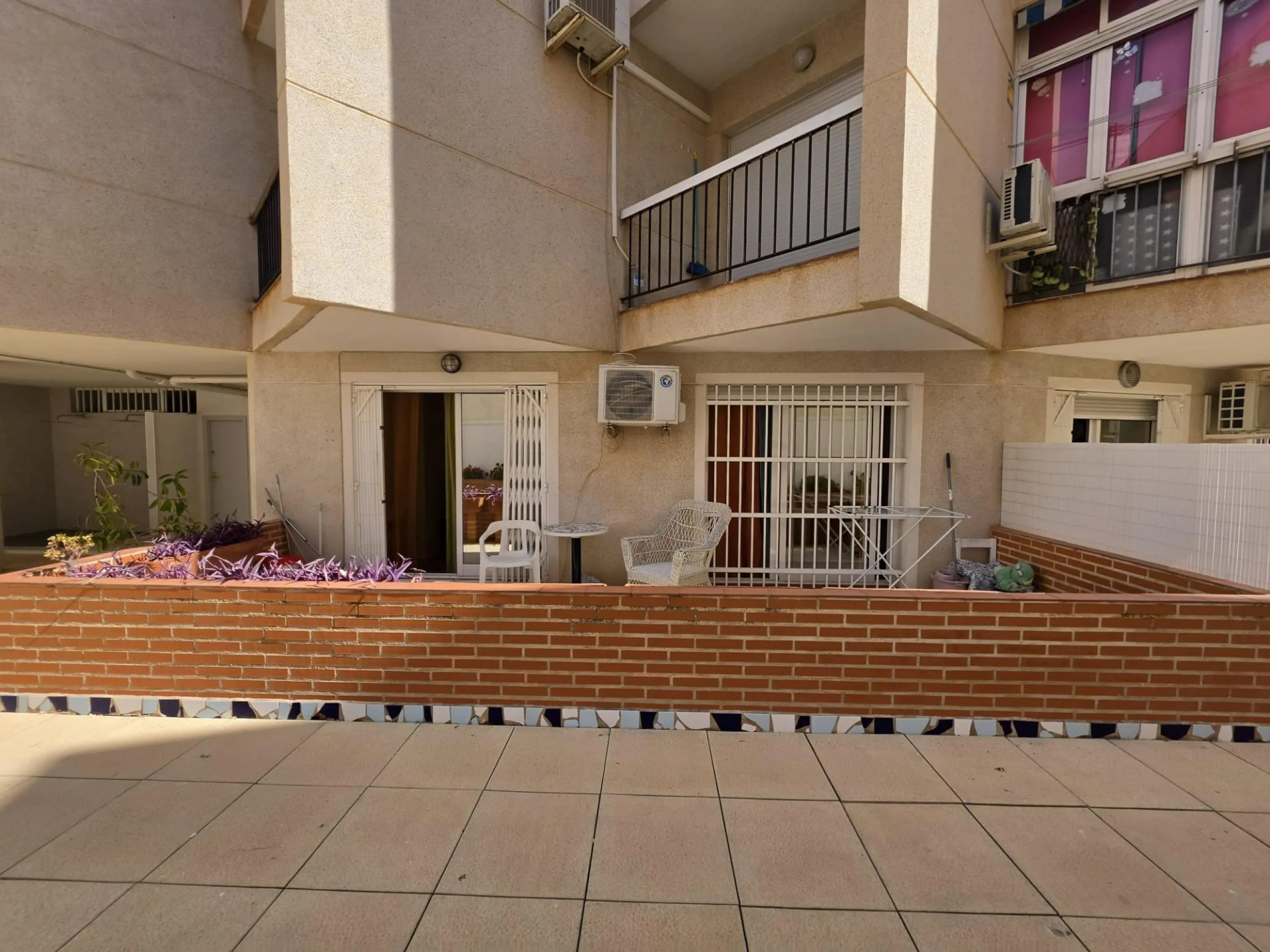TORREVIEJA CERCA PLAYA,PISCINA,MODERNO 126.000 EUROS!!!