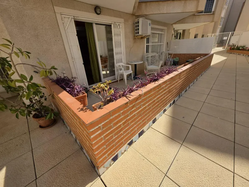 TORREVIEJA CERCA PLAYA,PISCINA,MODERNO 126.000 EUROS!!!
