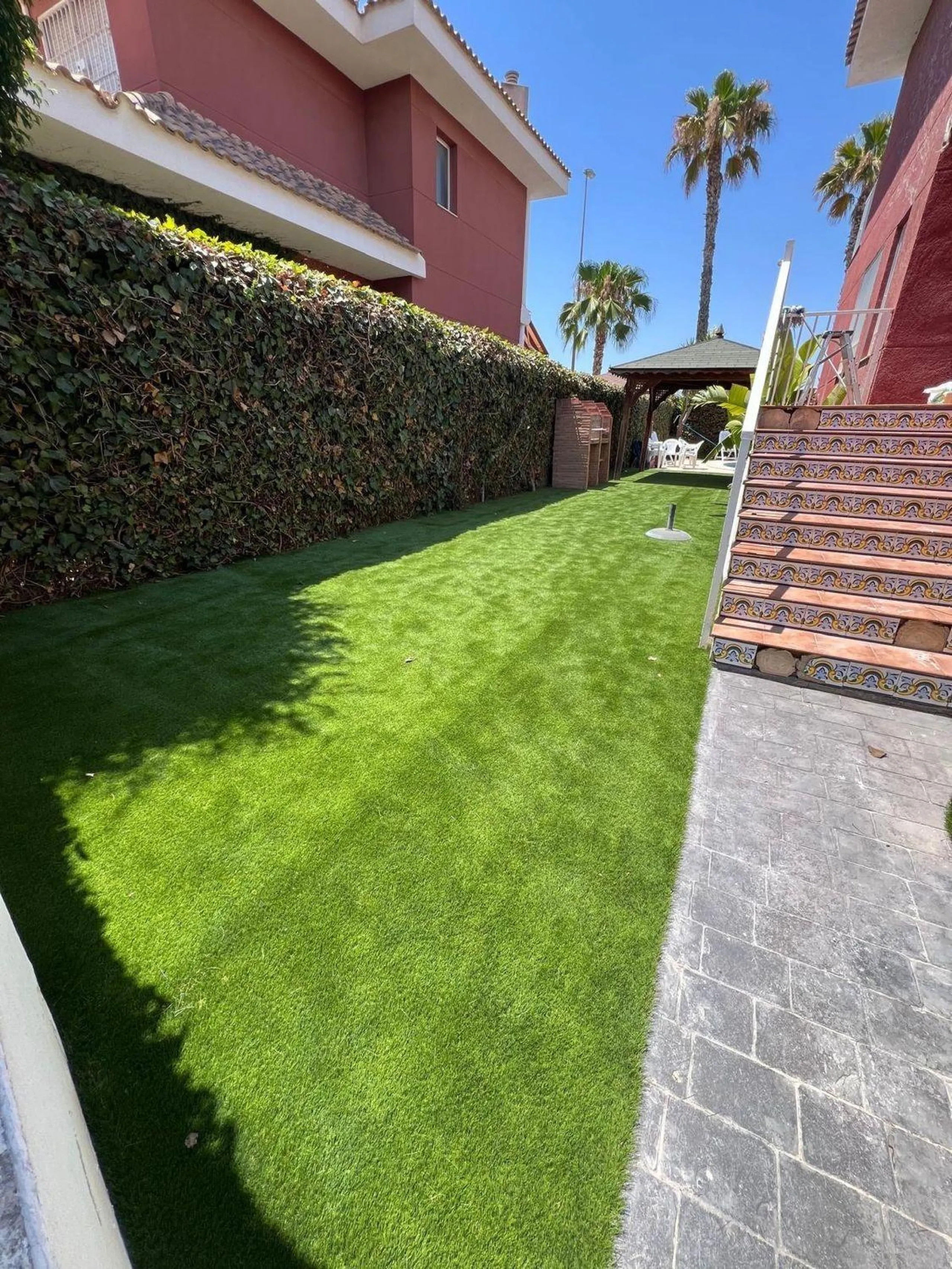 🏡 Precioso chalet pareado recién reformado, a solo 5 minutos andando de la Rambla de San Juan