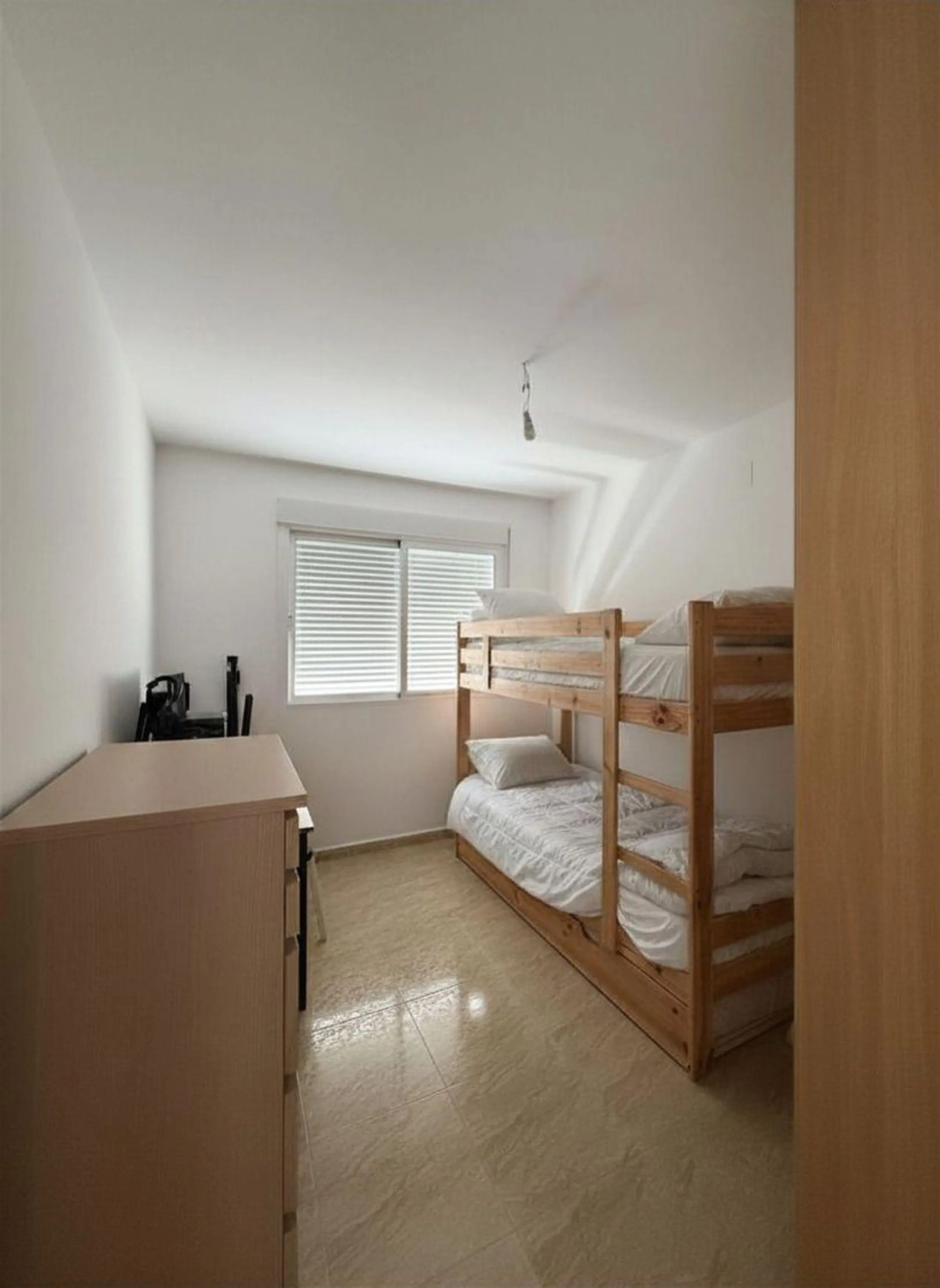 🏡 Precioso chalet pareado recién reformado, a solo 5 minutos andando de la Rambla de San Juan