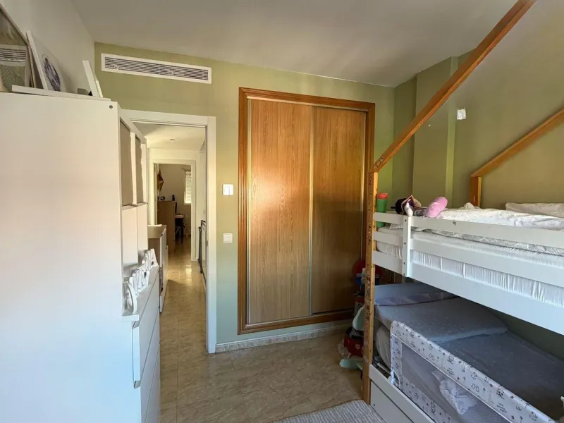 🏡 Precioso chalet pareado recién reformado, a solo 5 minutos andando de la Rambla de San Juan