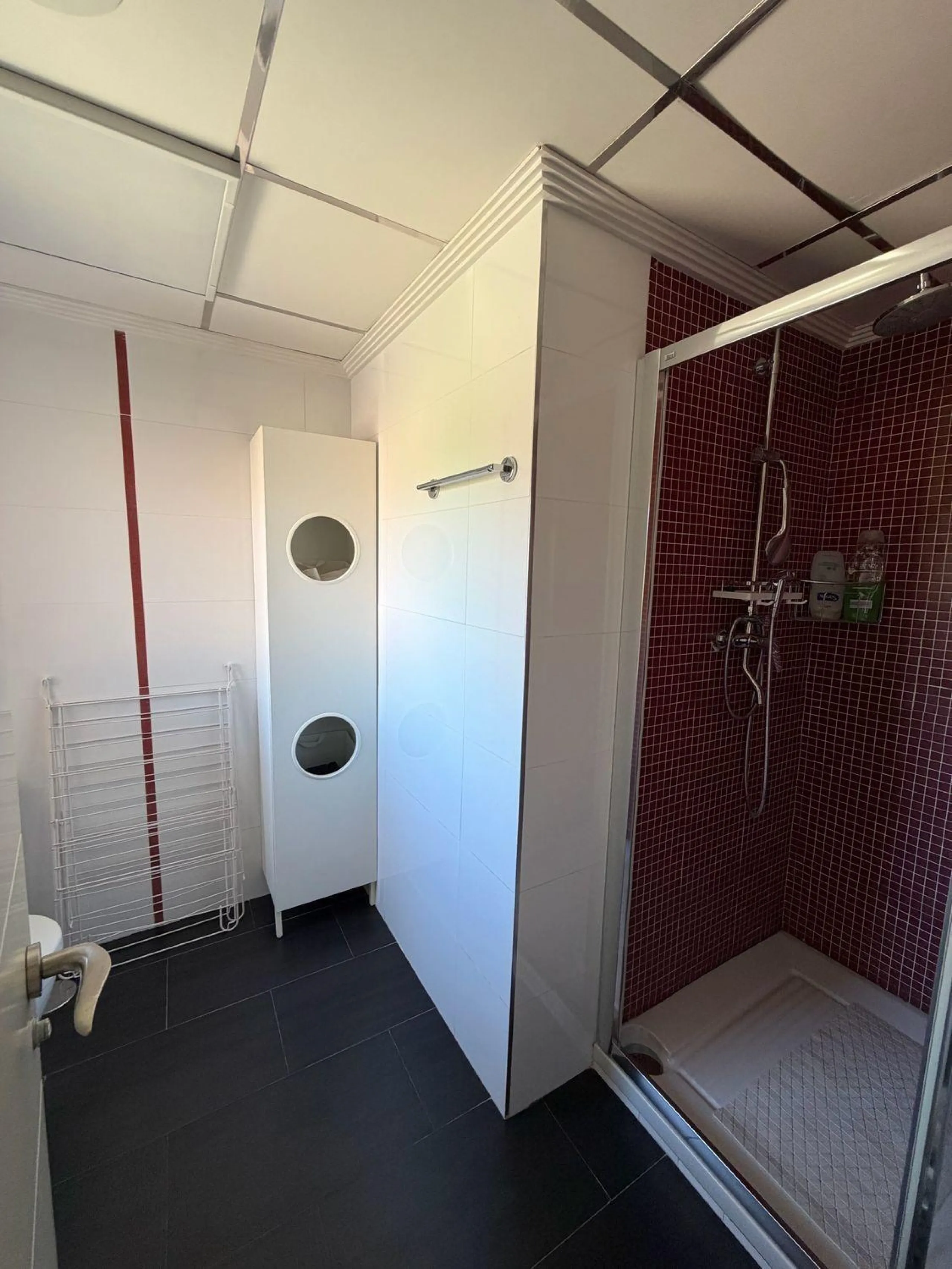 🏡 Precioso chalet pareado recién reformado, a solo 5 minutos andando de la Rambla de San Juan