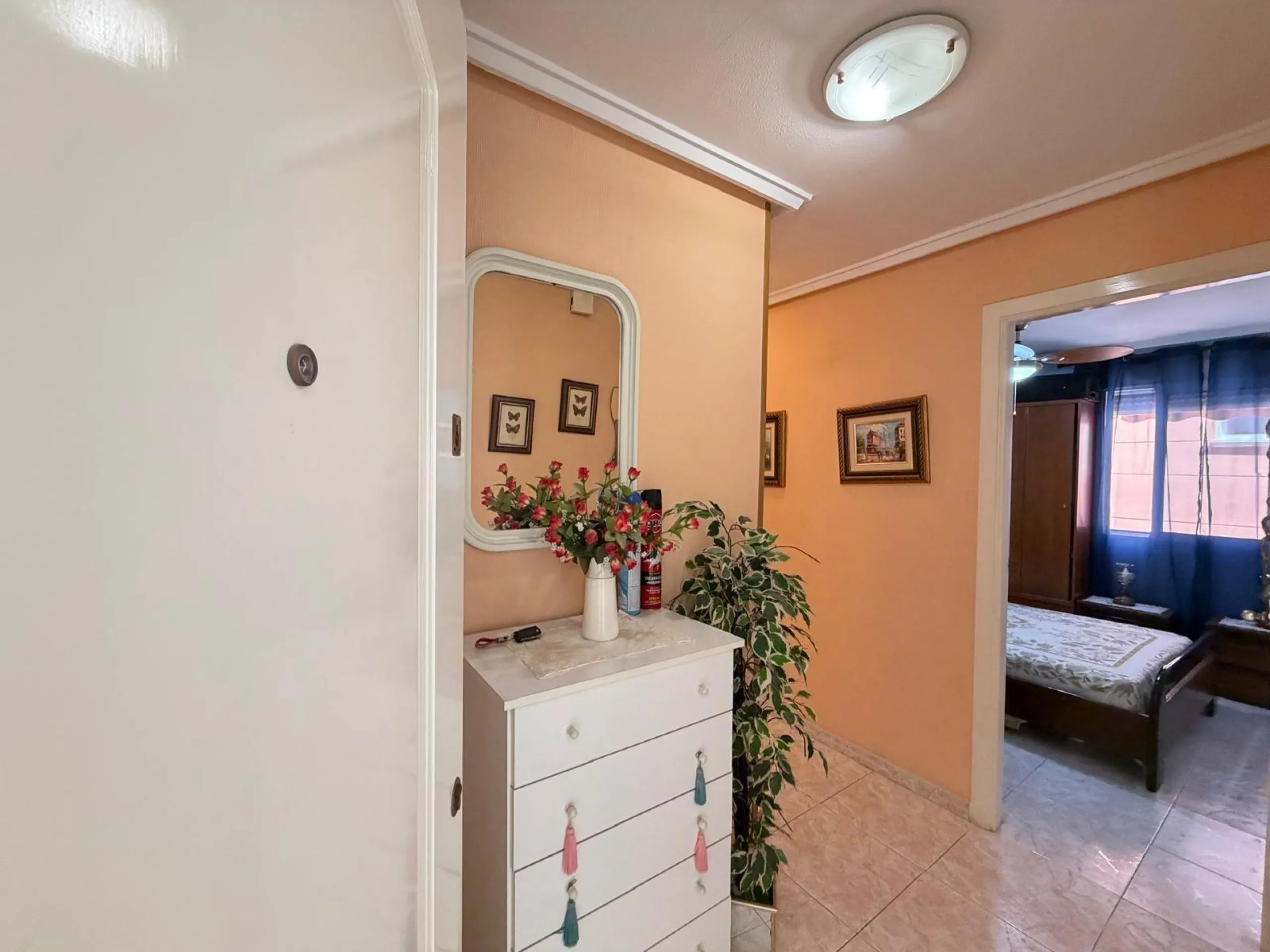 APARTMENT 400 METERS FROM CURA BEACH WITH COMMUNITY POOL. 2 BEDROOMS. 1 BATHROOM. WITH A SURFACE AREA OF 60 M2.