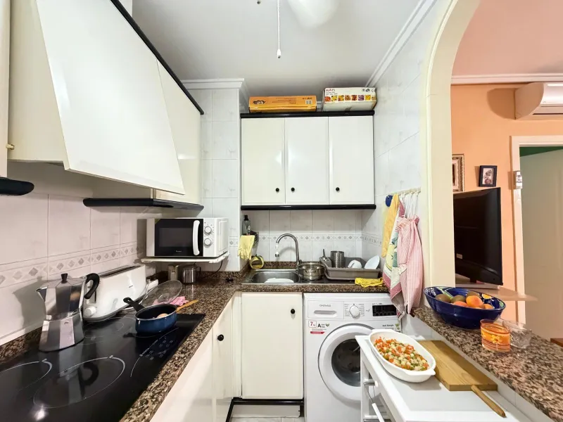 APARTMENT 400 METERS FROM CURA BEACH WITH COMMUNITY POOL. 2 BEDROOMS. 1 BATHROOM. WITH A SURFACE AREA OF 60 M2.