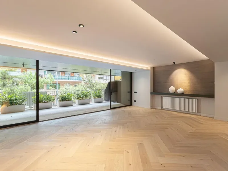 Newly Refurbished Luxury Apartment with Private Terrace in Turó Parc, Barcelona