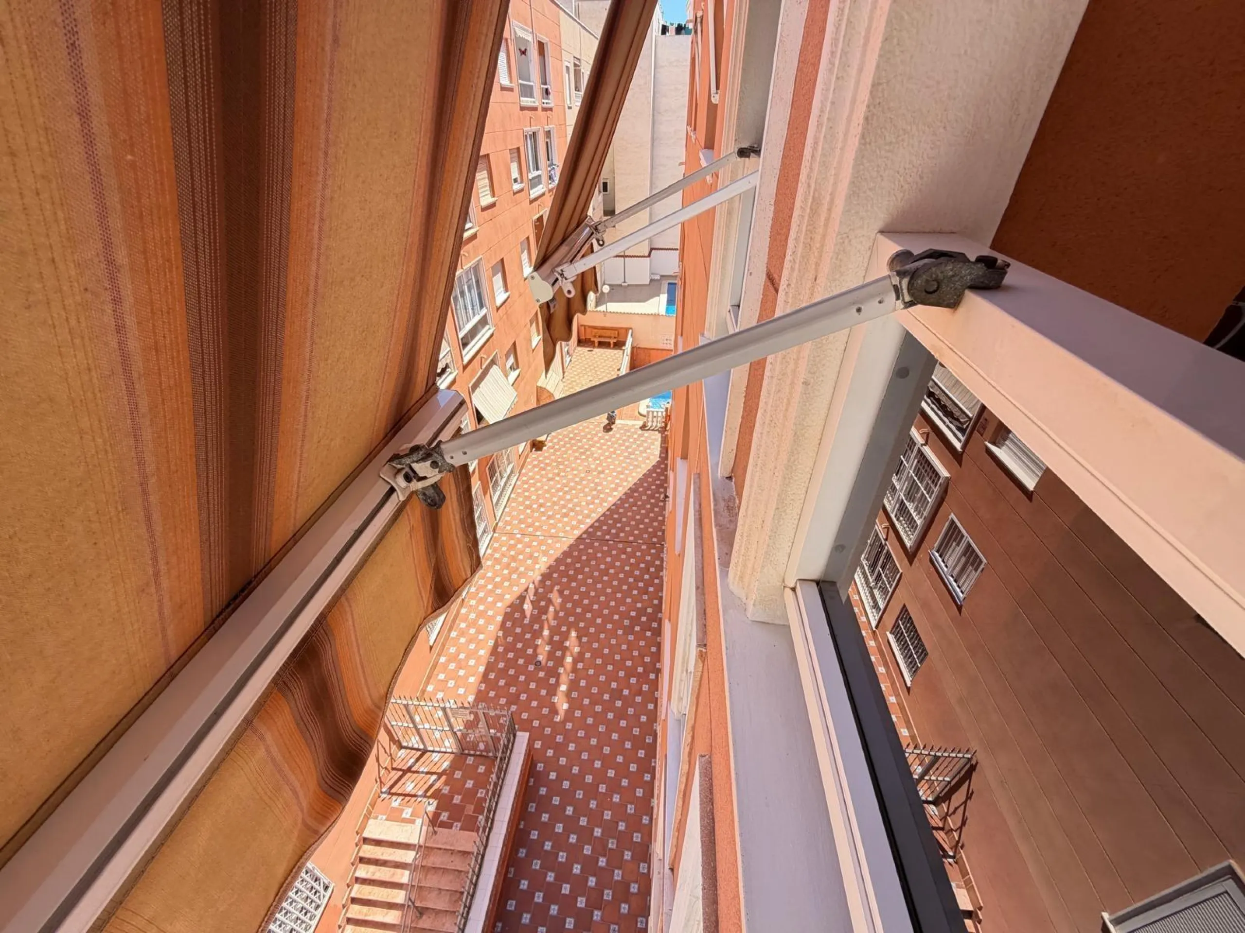 APARTMENT 400 METERS FROM CURA BEACH WITH COMMUNITY POOL. 2 BEDROOMS. 1 BATHROOM. WITH A SURFACE AREA OF 60 M2.