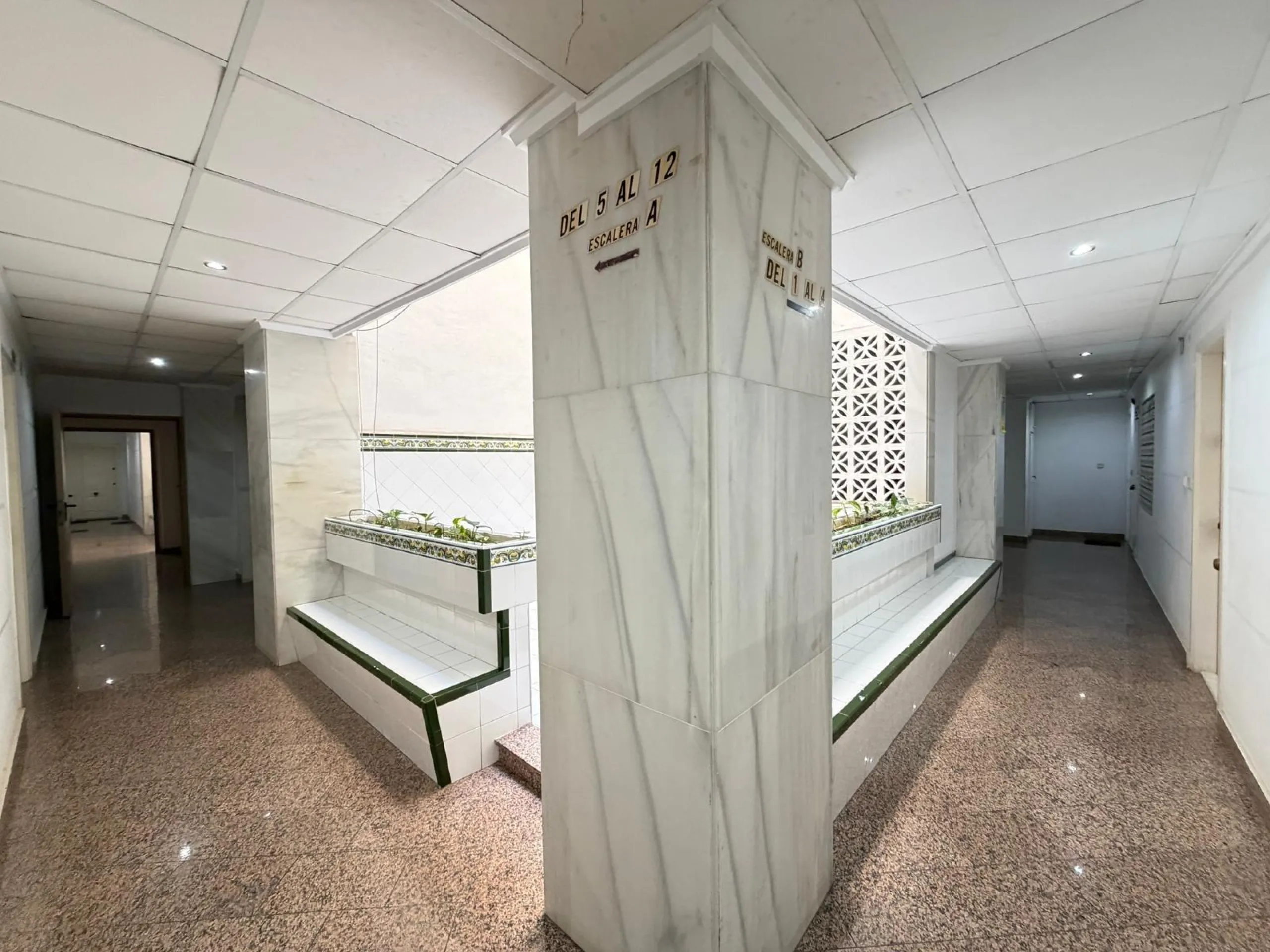 APARTMENT 400 METERS FROM CURA BEACH WITH COMMUNITY POOL. 2 BEDROOMS. 1 BATHROOM. WITH A SURFACE AREA OF 60 M2.