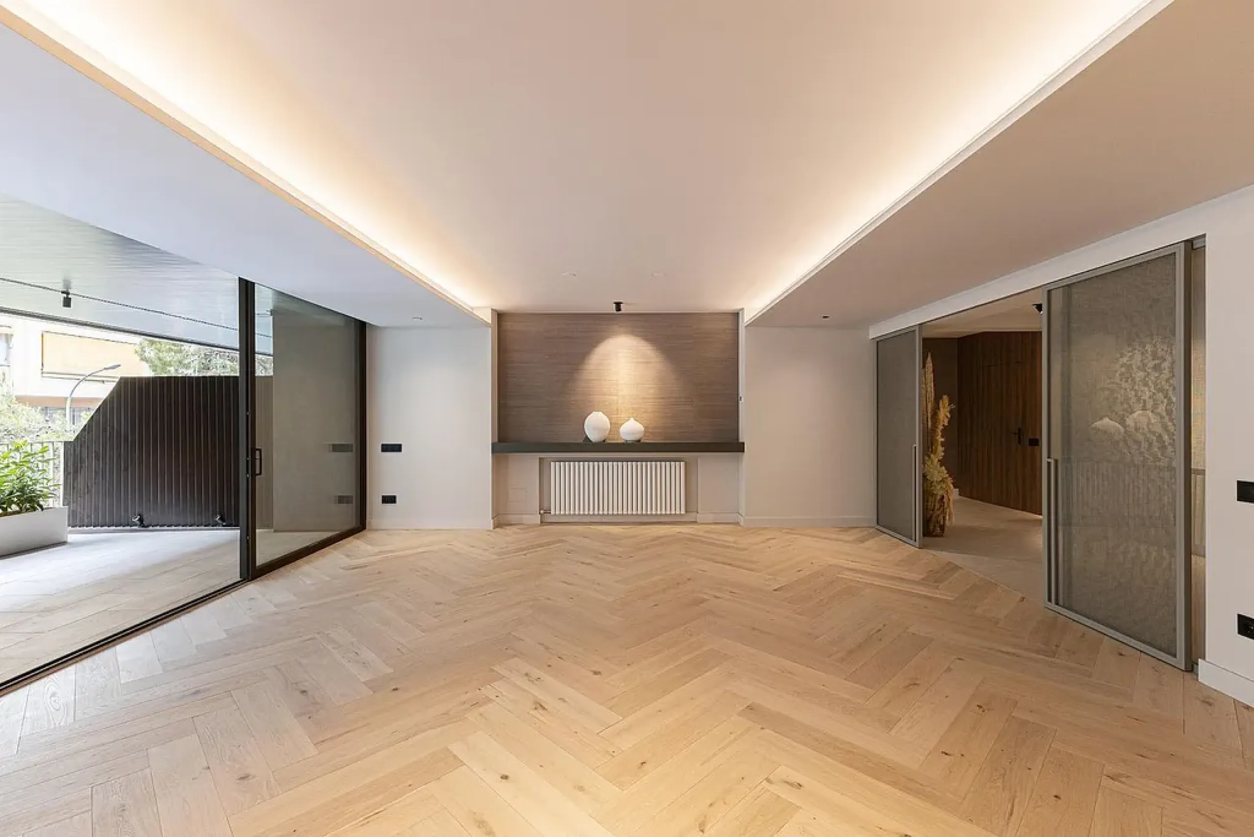Newly Refurbished Luxury Apartment with Private Terrace in Turó Parc, Barcelona