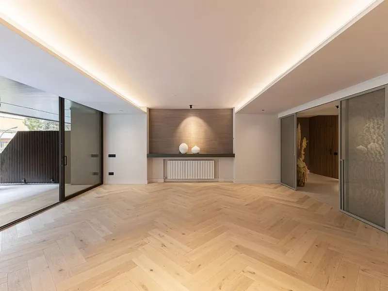 Newly Refurbished Luxury Apartment with Private Terrace in Turó Parc, Barcelona