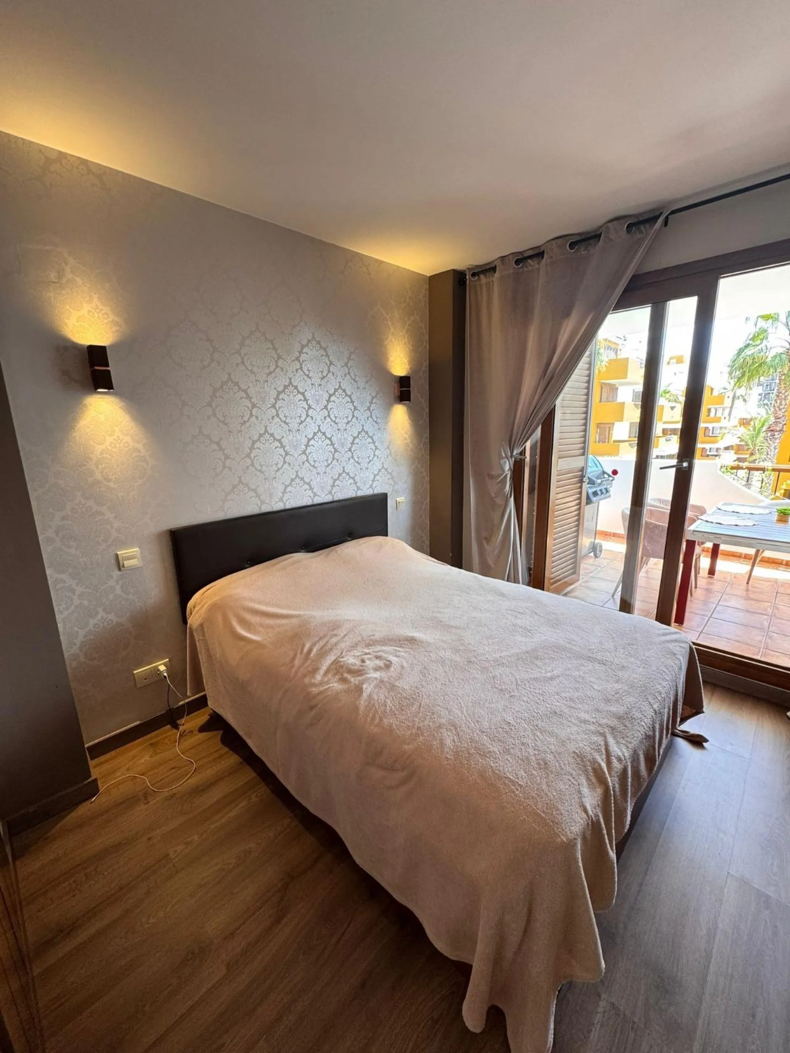 Cozy Apartment in Punta Prima, Torrevieja - Ideal for Enjoying the Mediterranean Sun