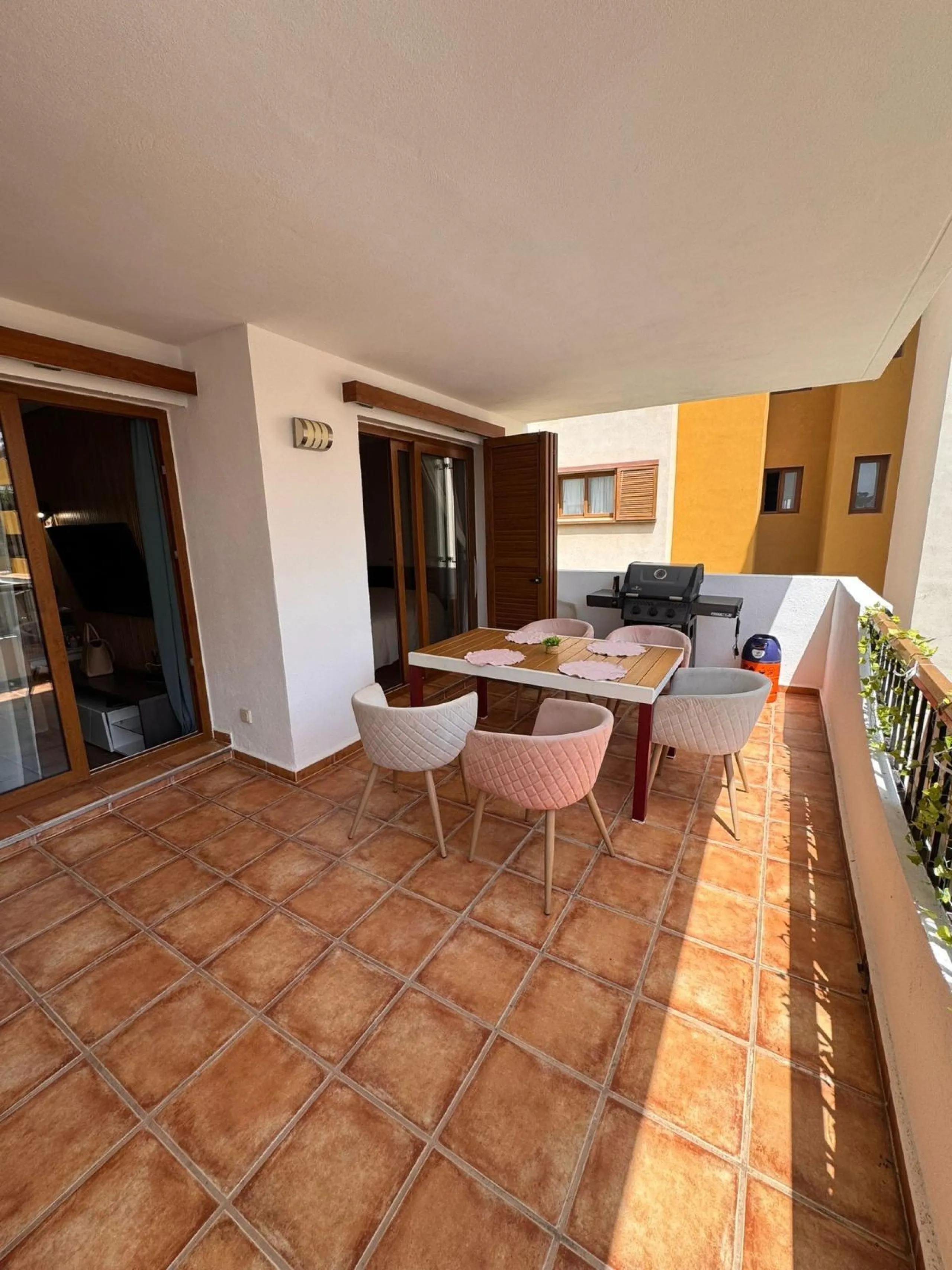 Cozy Apartment in Punta Prima, Torrevieja - Ideal for Enjoying the Mediterranean Sun