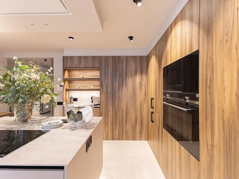 Newly Refurbished Luxury Apartment with Private Terrace in Turó Parc, Barcelona