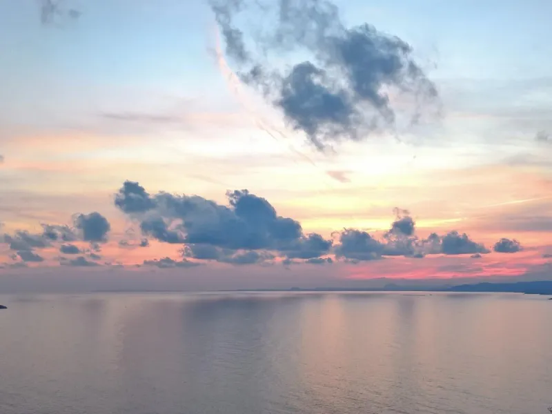 🌅 Двухуровневый пентхаус с бесконечным видом на Средиземное море — Бенидорм