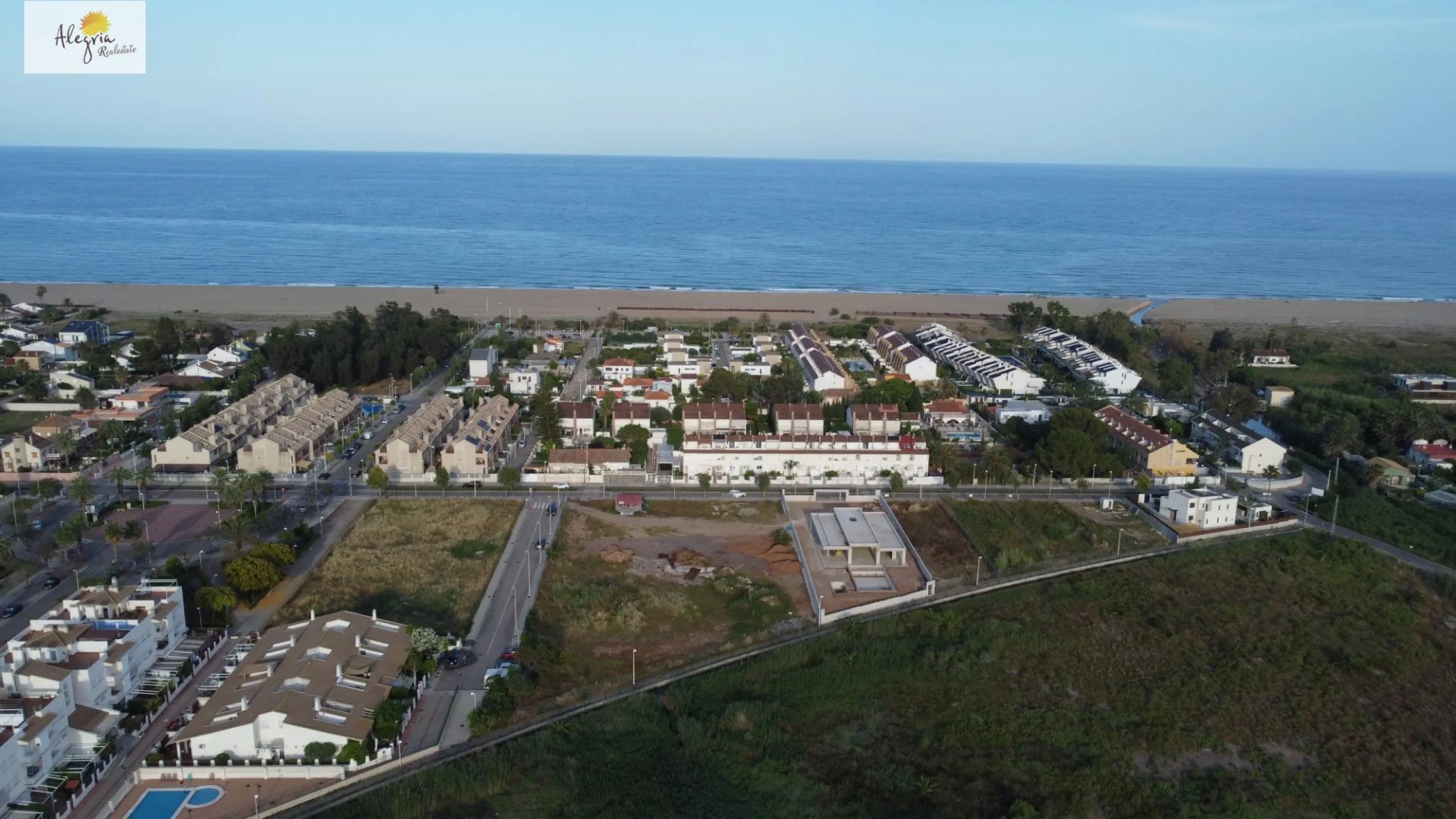 !!! EXTRAORDINARIOS CHALETS PAREADOS EN ALMENARA