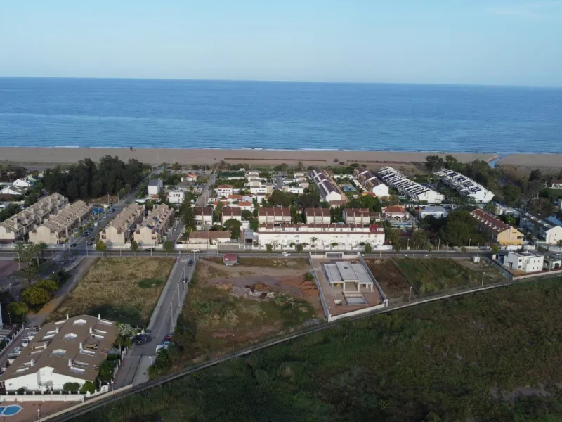 !!! EXTRAORDINARIOS CHALETS PAREADOS EN ALMENARA