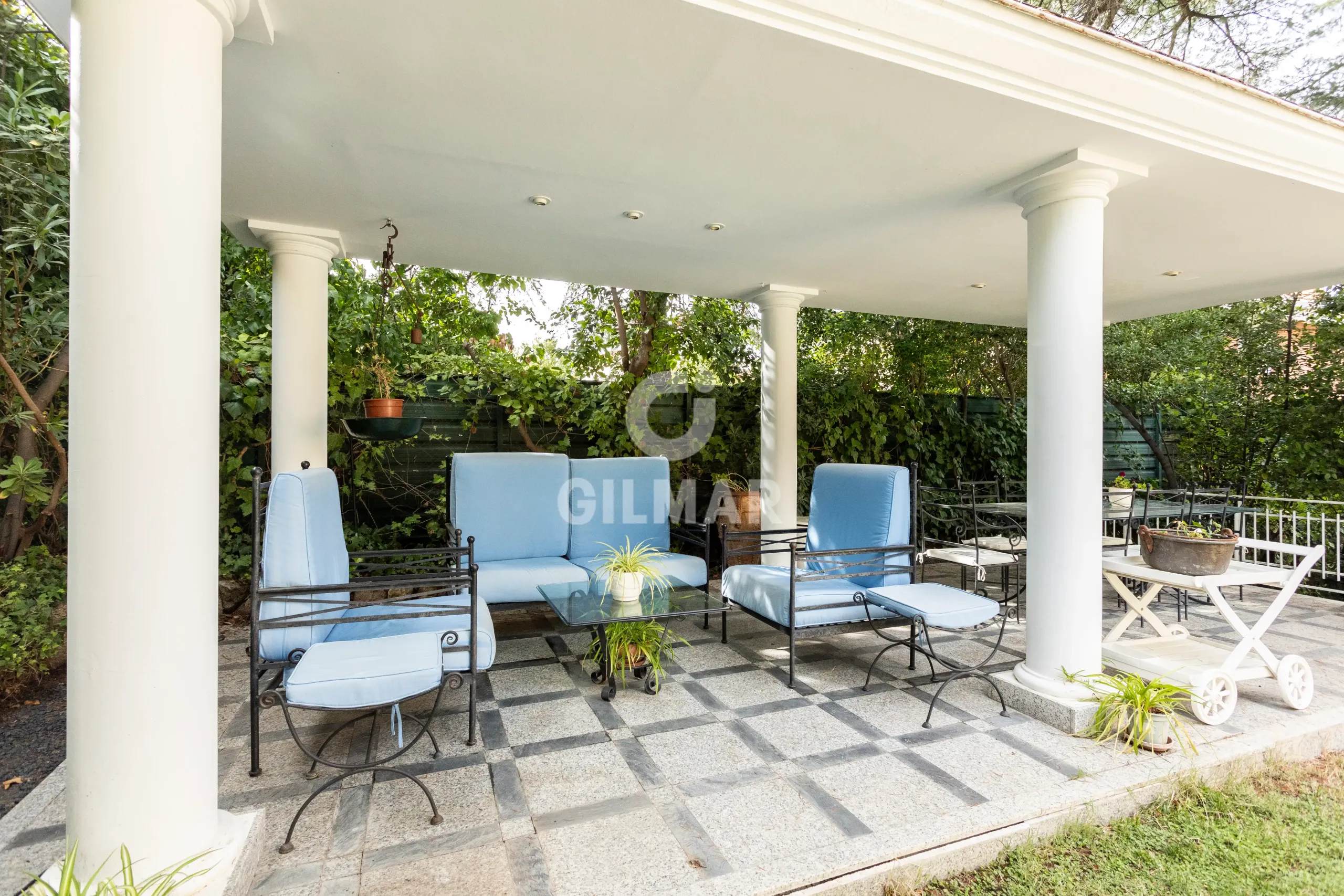 Villa in Mirasierra - Madrid