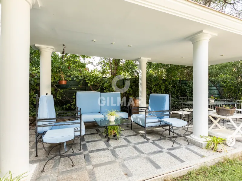 Villa in Mirasierra - Madrid