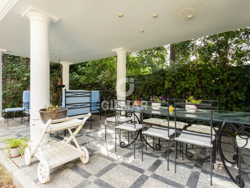 Villa in Mirasierra - Madrid
