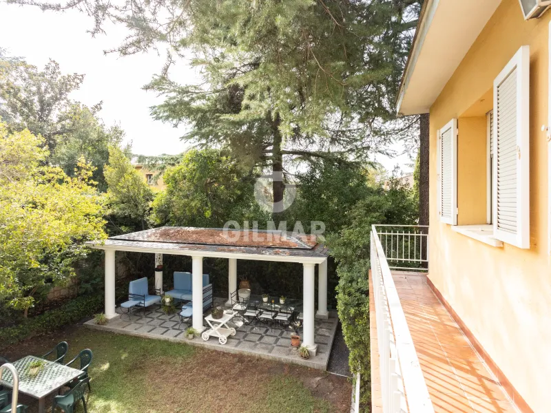 Villa in Mirasierra - Madrid
