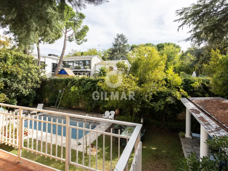 Villa in Mirasierra - Madrid