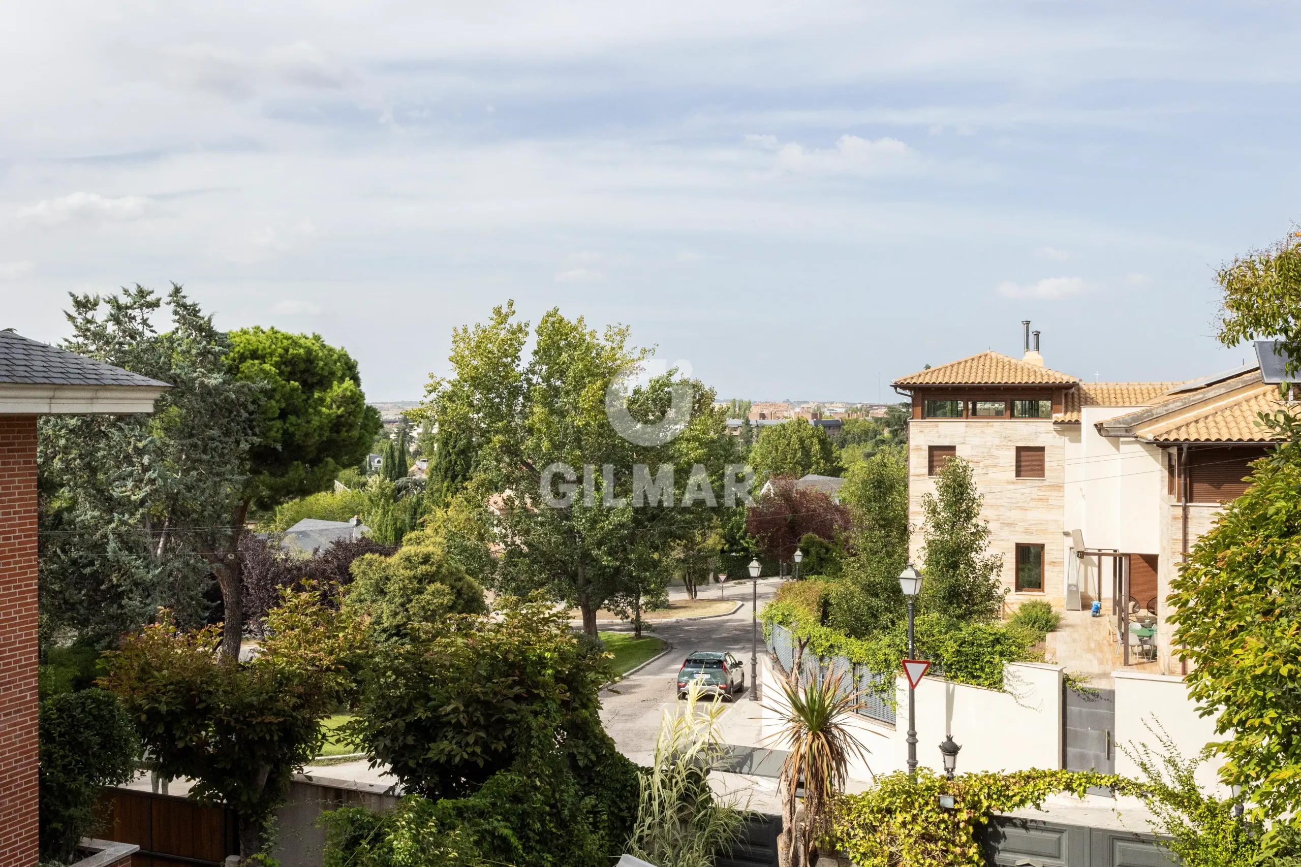 Villa in Mirasierra - Madrid