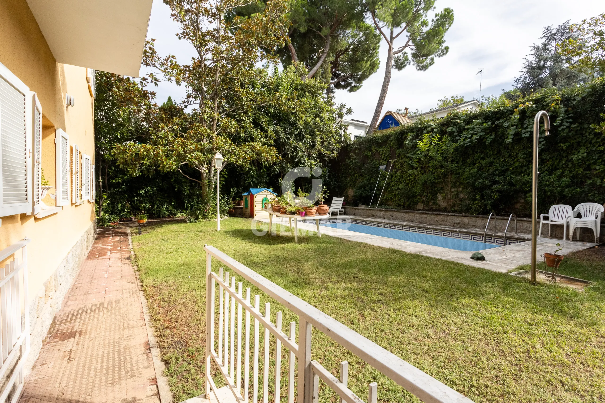 Villa in Mirasierra - Madrid