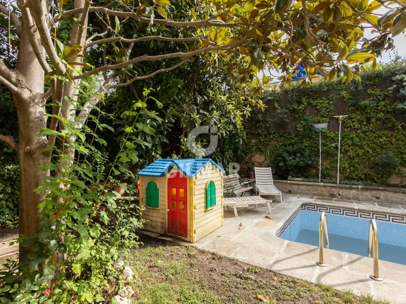 Villa in Mirasierra - Madrid