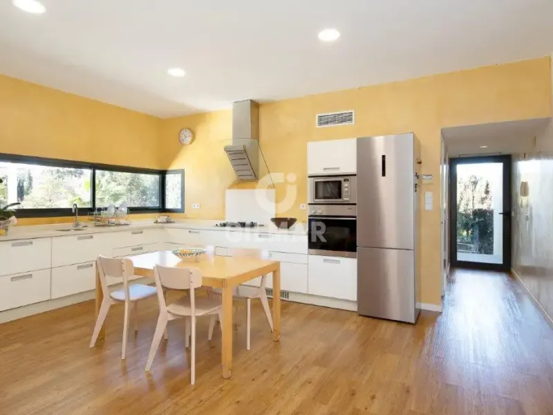 Chalet Independiente en Sanlúcar la Mayor - Sevilla