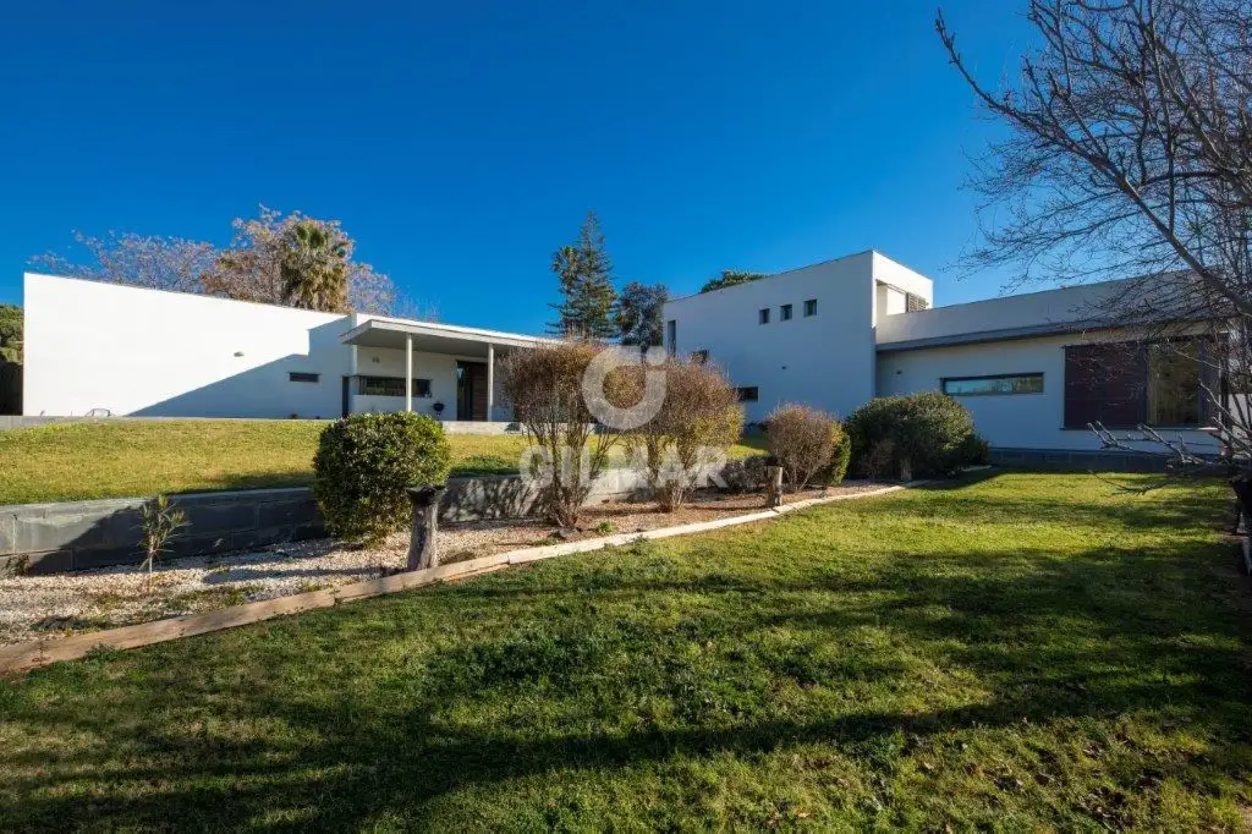 Chalet Independiente en Sanlúcar la Mayor - Sevilla