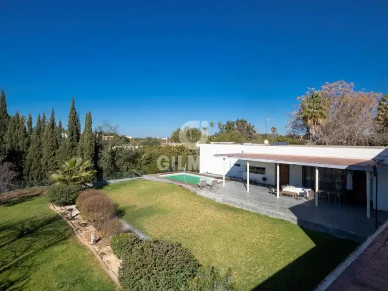 Chalet Independiente en Sanlúcar la Mayor - Sevilla