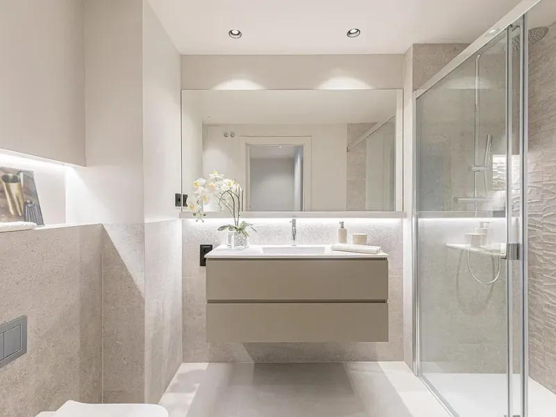 Newly Refurbished Luxury Apartment with Private Terrace in Turó Parc, Barcelona