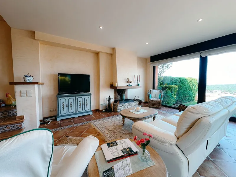 Semi-Detached House with Sea Views in Begur, Costa Brava