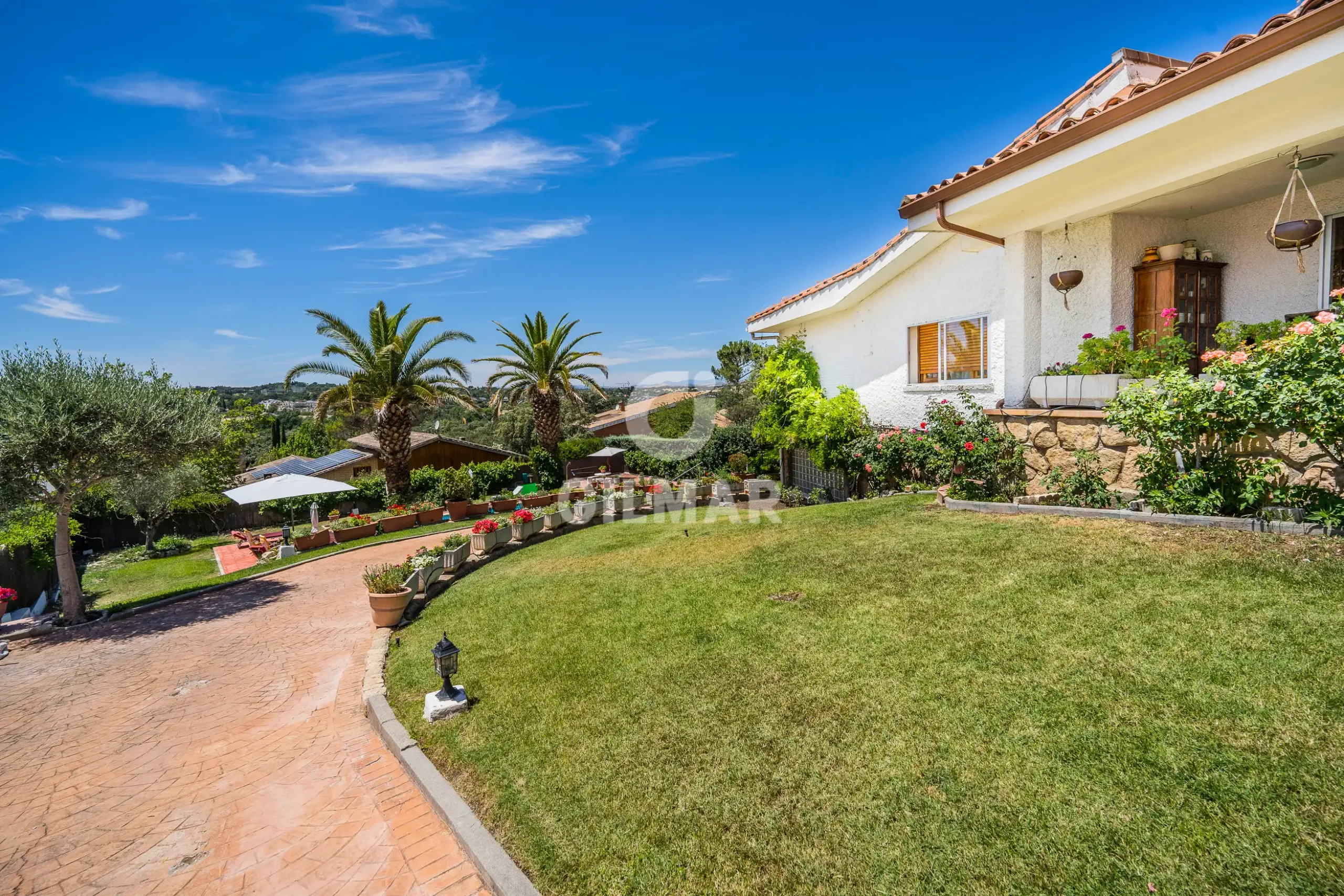 Chalet Independiente en Santo Domingo - Madrid