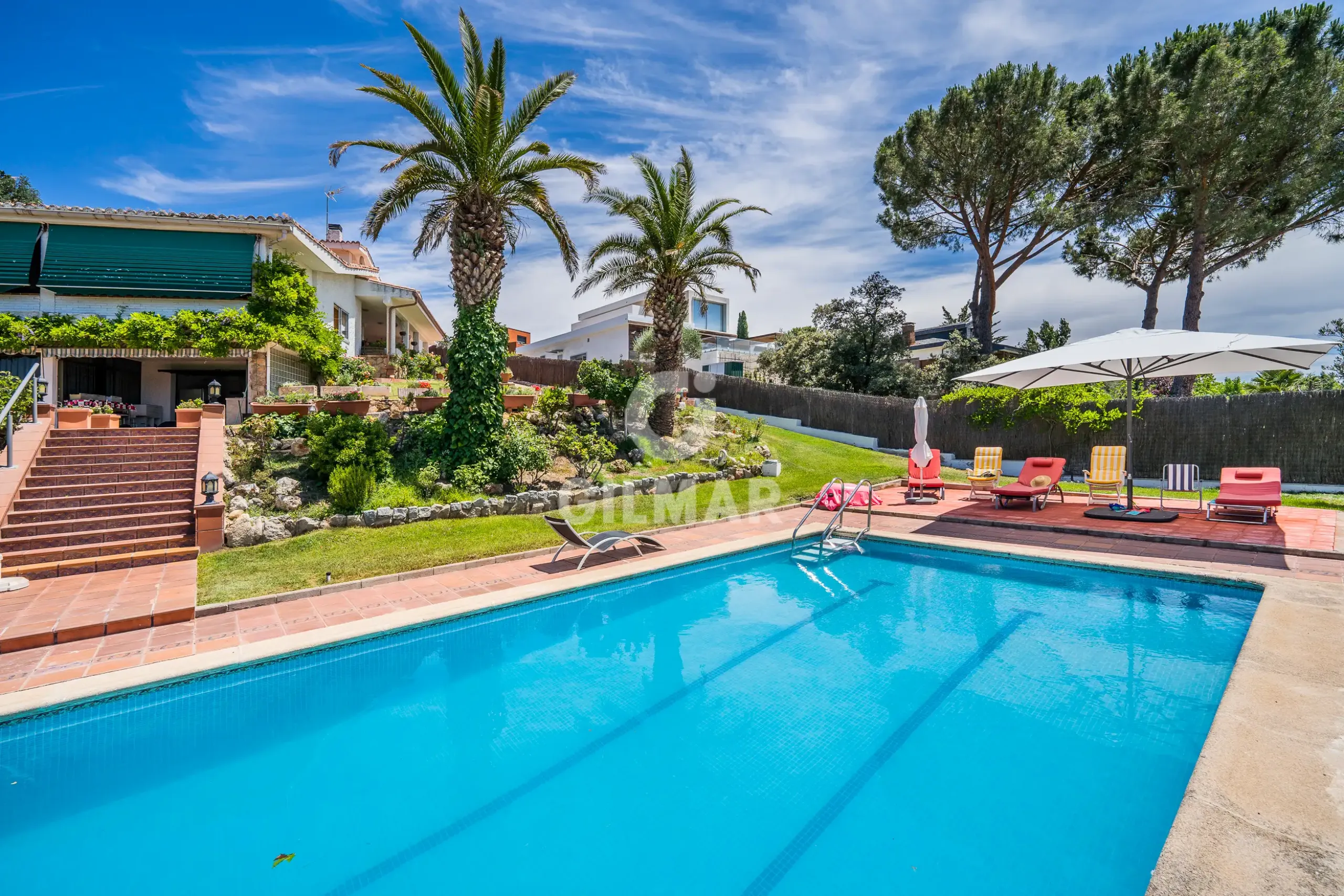 Chalet Independiente en Santo Domingo - Madrid
