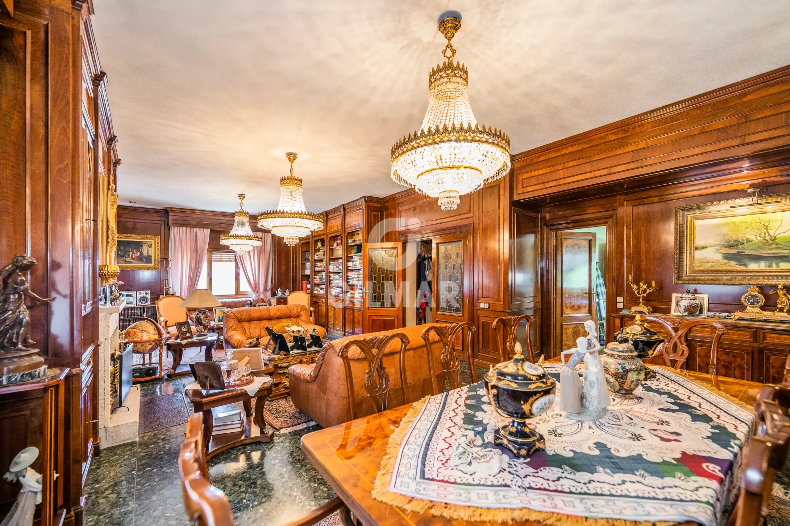 Chalet Independiente en Santo Domingo - Madrid