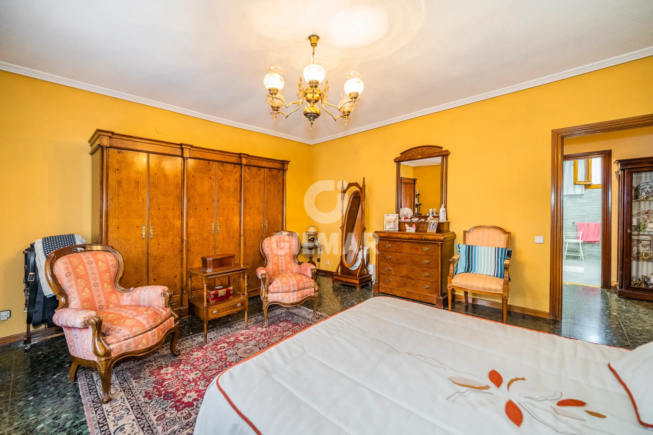 Chalet Independiente en Santo Domingo - Madrid