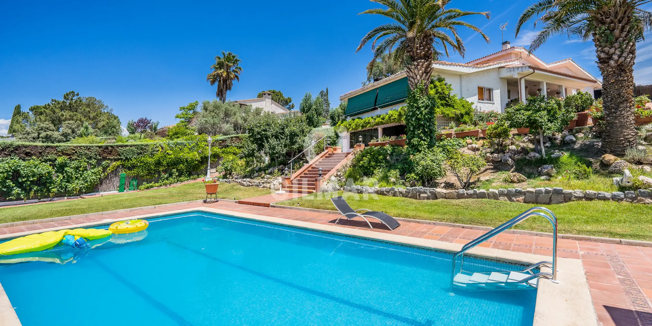 Chalet Independiente en Santo Domingo - Madrid